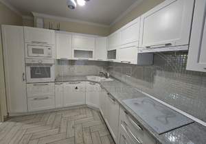 2-к квартира, вторичка, 77м2, 8/16 этаж