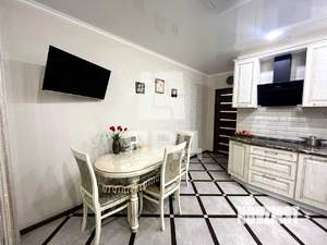 3-к квартира, вторичка, 84м2, 11/19 этаж