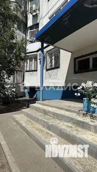 2-к квартира, вторичка, 54м2, 1/9 этаж