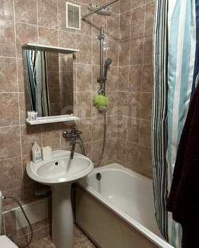 1-к квартира, вторичка, 37м2, 1/9 этаж