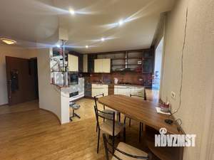 3-к квартира, вторичка, 111м2, 9/10 этаж