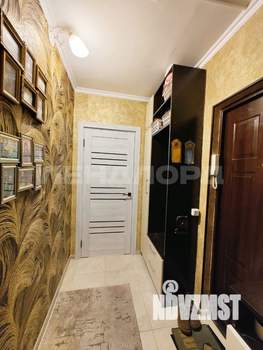 2-к квартира, вторичка, 54м2, 1/10 этаж