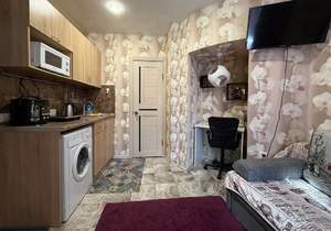 2-к квартира, вторичка, 35м2, 1/4 этаж