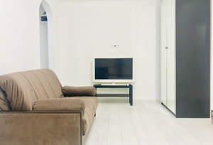 2-к квартира, вторичка, 45м2, 1/5 этаж