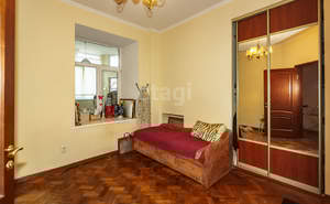 3-к квартира, вторичка, 63м2, 1/3 этаж