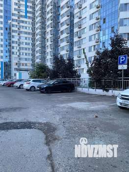 Студия квартира, вторичка, 43м2, 1/25 этаж