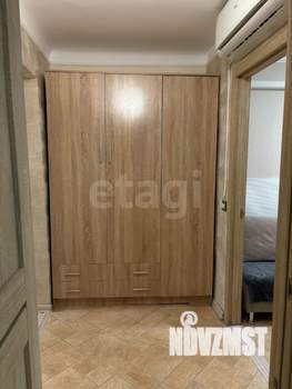 3-к квартира, вторичка, 50м2, 1/4 этаж