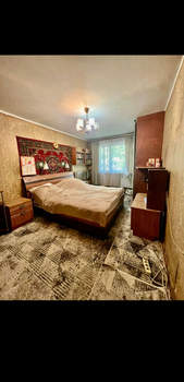 3-к квартира, вторичка, 63м2, 1/5 этаж