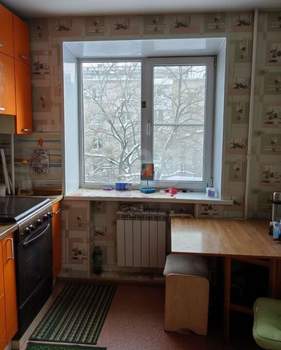 3-к квартира, вторичка, 61м2, 3/5 этаж