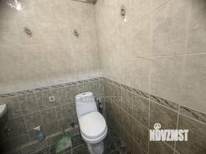 3-к квартира, вторичка, 65м2, 1/1 этаж