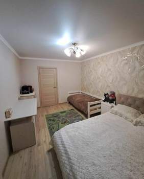 2-к квартира, вторичка, 54м2, 13/16 этаж