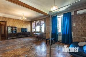 4-к квартира, вторичка, 102м2, 4/5 этаж