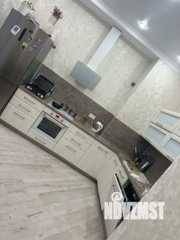 2-к квартира, вторичка, 62м2, 6/19 этаж