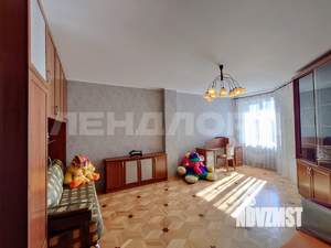 3-к квартира, вторичка, 126м2, 9/16 этаж