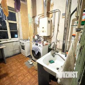 4-к квартира, вторичка, 66м2, 2/2 этаж