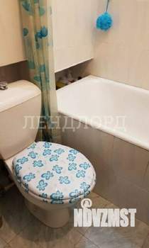 2-к квартира, вторичка, 33м2, 1/3 этаж