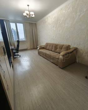 1-к квартира, вторичка, 42м2, 7/15 этаж