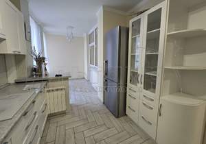 2-к квартира, вторичка, 77м2, 8/16 этаж