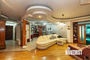4-к квартира, вторичка, 164м2, 2/11 этаж