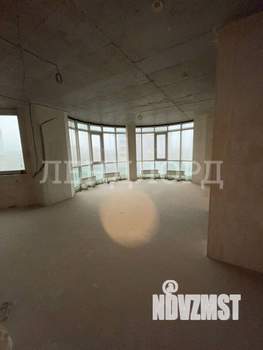 4-к квартира, вторичка, 126м2, 7/17 этаж