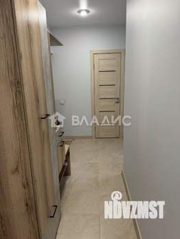 2-к квартира, вторичка, 54м2, 1/10 этаж