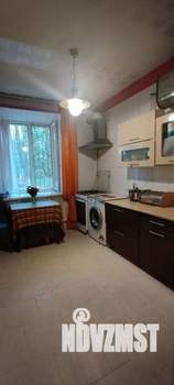 2-к квартира, вторичка, 49м2, 1/5 этаж