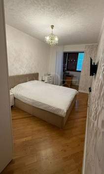 3-к квартира, вторичка, 80м2, 10/10 этаж