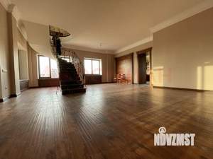 5-к квартира, вторичка, 330м2, 18/20 этаж