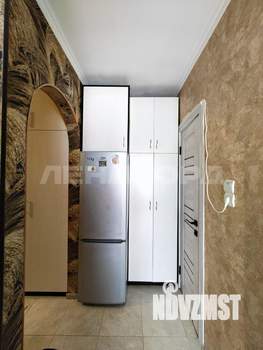 2-к квартира, вторичка, 60м2, 1/10 этаж