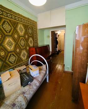 3-к квартира, вторичка, 52м2, 1/9 этаж