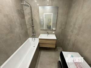 2-к квартира, вторичка, 64м2, 10/18 этаж