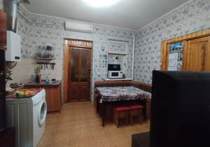 3-к квартира, вторичка, 64м2, 2/2 этаж