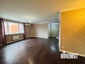 3-к квартира, вторичка, 100м2, 23/23 этаж