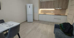 2-к квартира, вторичка, 42м2, 16/19 этаж