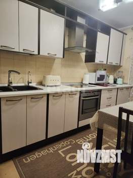 2-к квартира, вторичка, 56м2, 4/15 этаж