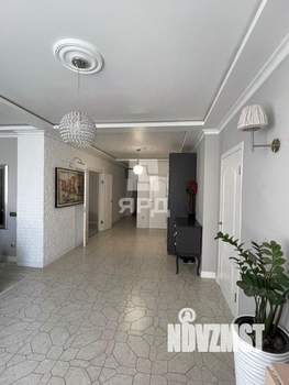 3-к квартира, вторичка, 104м2, 3/16 этаж