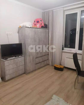 2-к квартира, вторичка, 57м2, 7/18 этаж