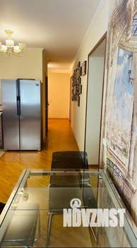 3-к квартира, вторичка, 108м2, 2/14 этаж