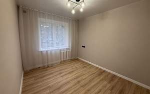 3-к квартира, вторичка, 63м2, 1/9 этаж