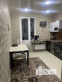 2-к квартира, вторичка, 53м2, 9/16 этаж