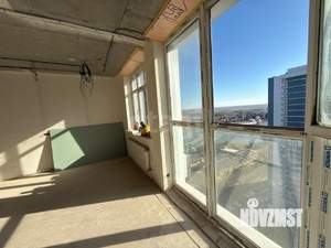 3-к квартира, вторичка, 60м2, 22/27 этаж