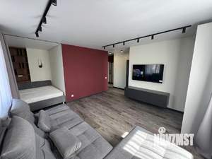 2-к квартира, вторичка, 52м2, 13/23 этаж