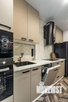 2-к квартира, вторичка, 64м2, 19/25 этаж