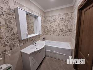 2-к квартира, вторичка, 65м2, 1/10 этаж