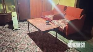 3-к квартира, вторичка, 37м2, 1/1 этаж