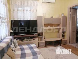 3-к квартира, вторичка, 49м2, 1/1 этаж