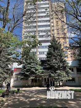 3-к квартира, вторичка, 65м2, 1/16 этаж
