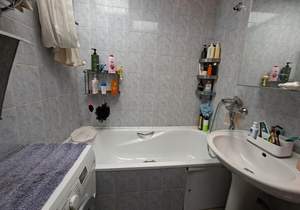 3-к квартира, вторичка, 65м2, 8/9 этаж