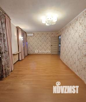 4-к квартира, вторичка, 105м2, 4/10 этаж