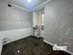 2-к квартира, вторичка, 56м2, 1/9 этаж